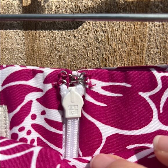 Talbots Women’s Purple Pink Scalloped Bubble Floral Mini Skirt for Casual Wear - Picture 6 of 10